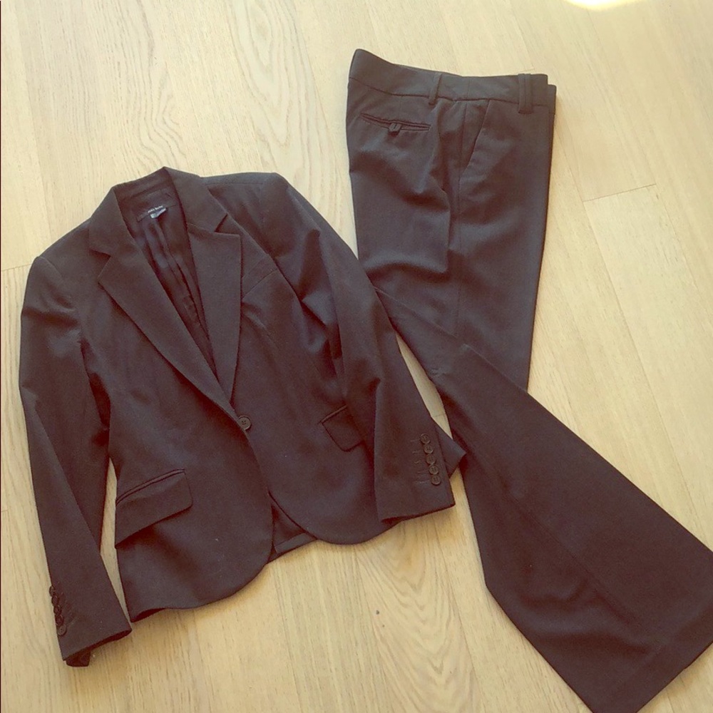 Gorgeous Grey Women’s Suit Pants size 10